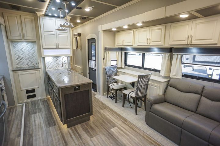 toy hauler kitchen dinette 45FB